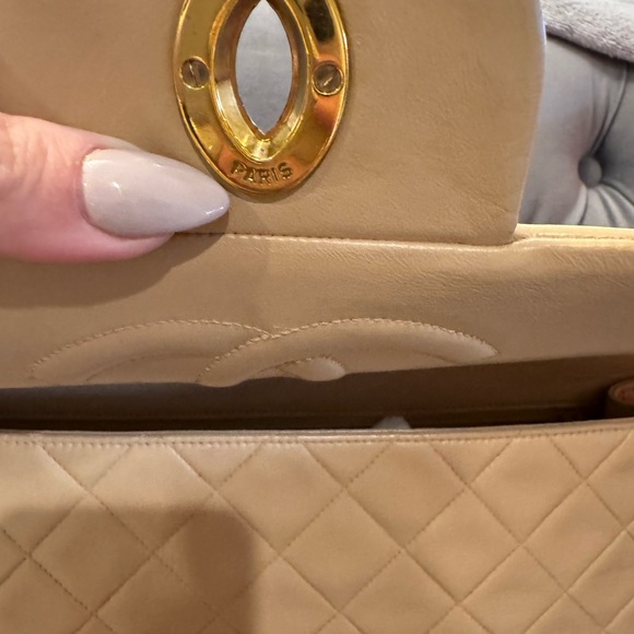 Chanel Classic Single Flap Jumbo XL Maxi - Vintage Beige HOLY GRAIL SINGLE FLAP - Picture 12 of 16